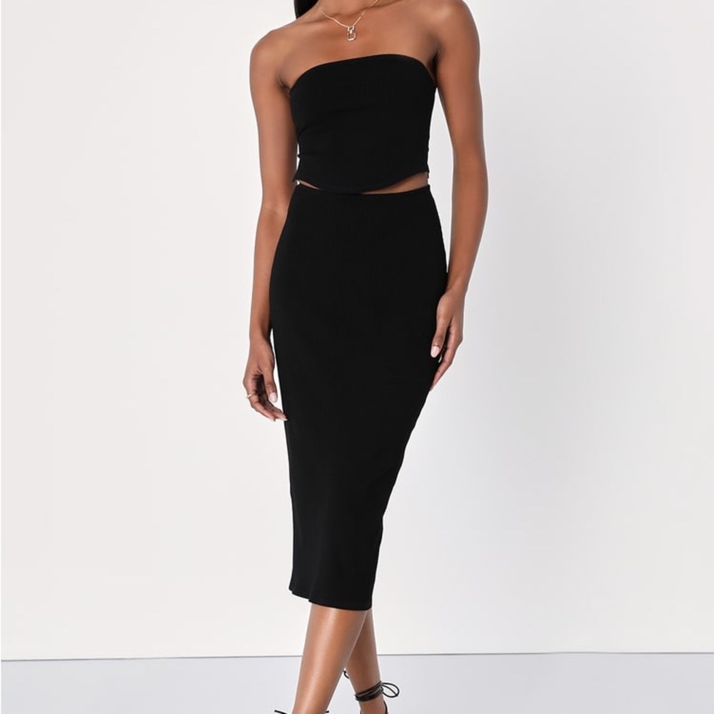 Lulu's Elegant Black Ribbed Set
